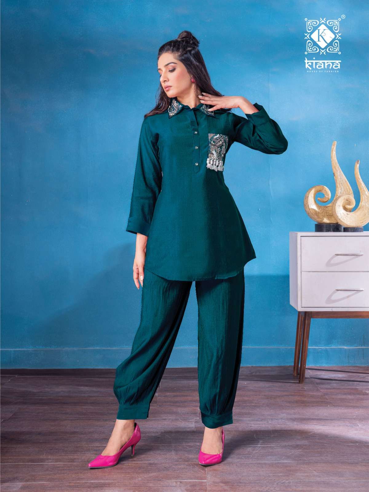 Kiana-Cor-set-Vol-01-Kiana-Asliwholesale-03