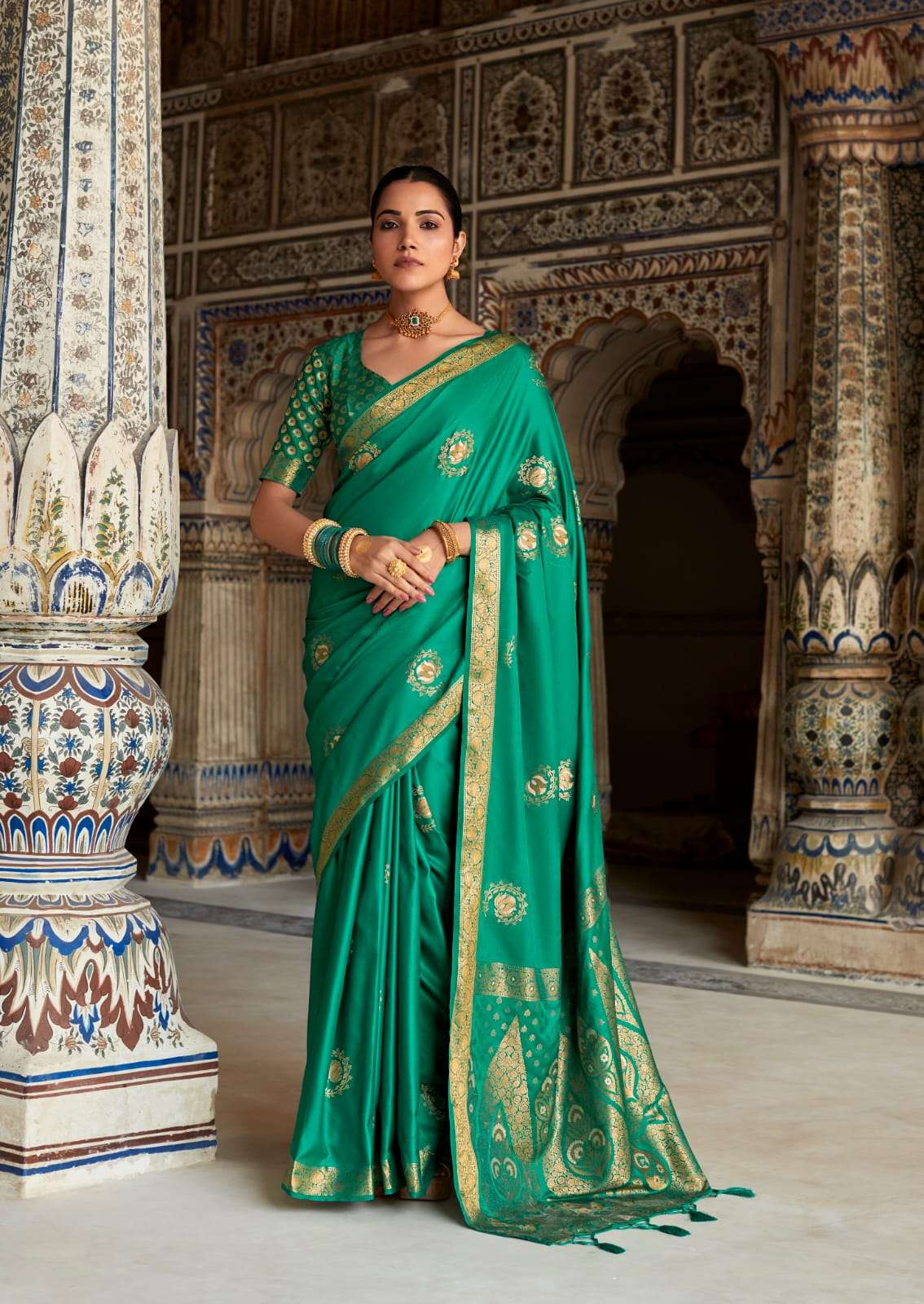 Heritage-Silk-Rajpath-Asliwholesale-270002