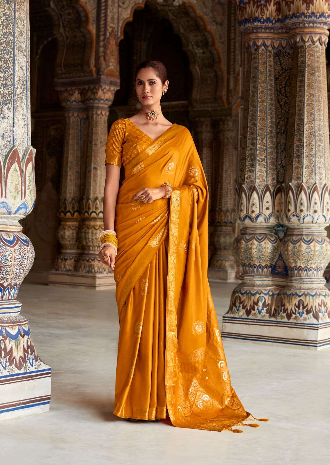 Heritage-Silk-Rajpath-Asliwholesale-270003
