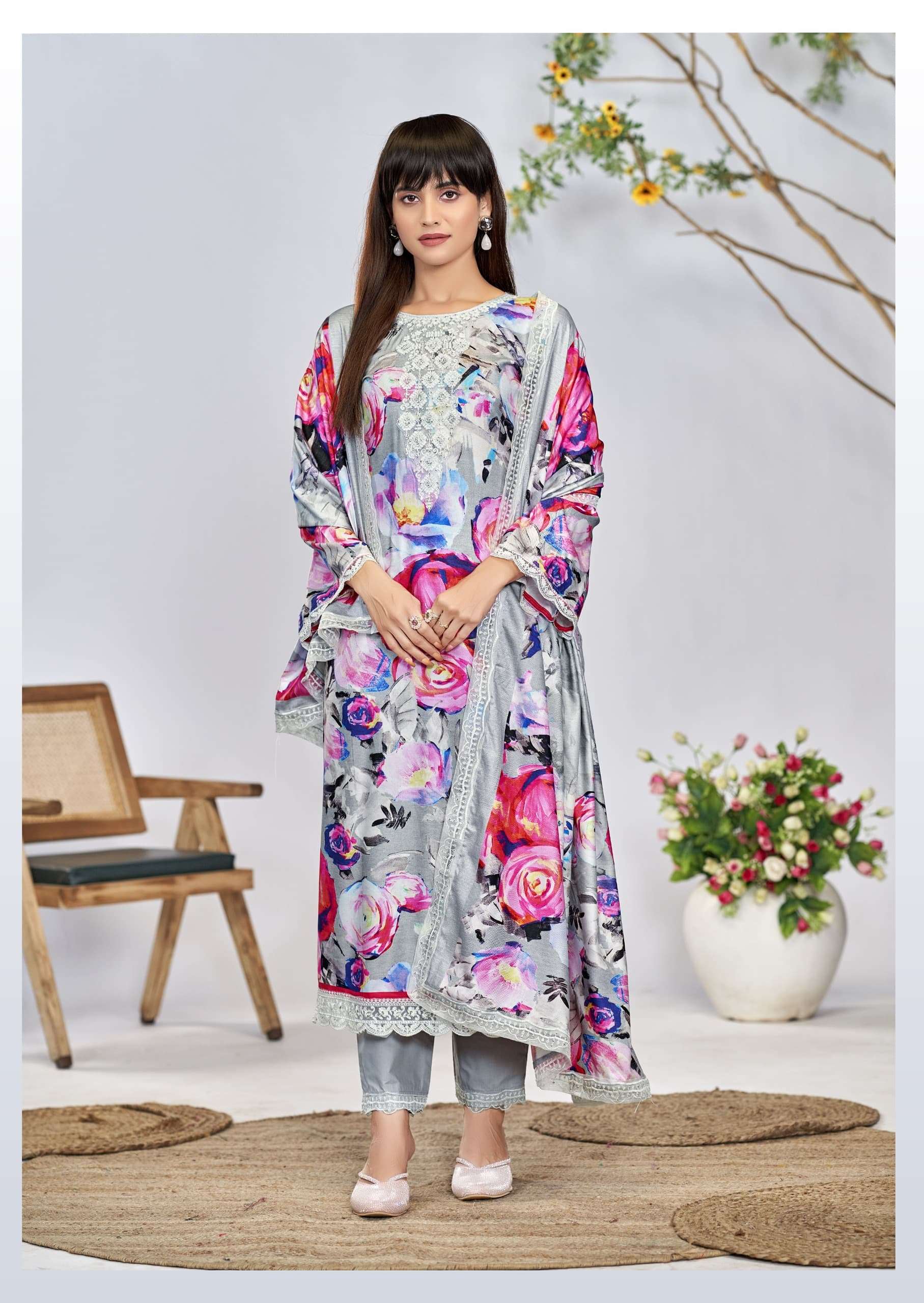 Kashmiri-Garden-Hermitage-Asliwholesale-1006