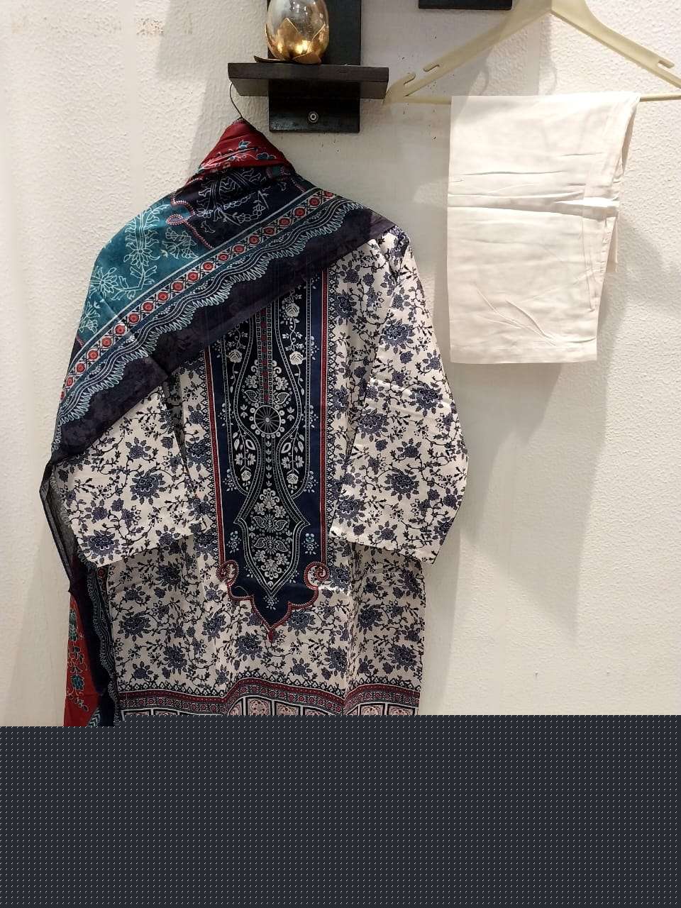 AGHA NOORAIN-39 BY SAPPHIRE DESIGNER PURE LAWN COTTON PAKISTANI DRESSES