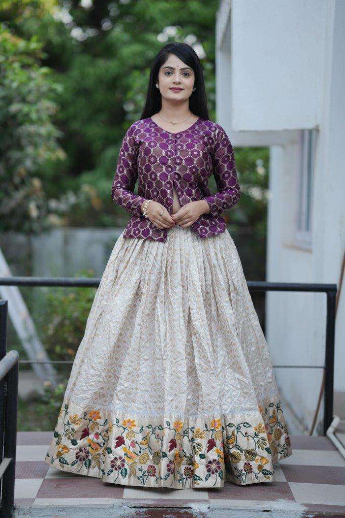 9033 COLOUR BY ASLIWHOLESALE DESIGNER PURE JACQUARD SILK EMBROIDERY LEHENGA-00195