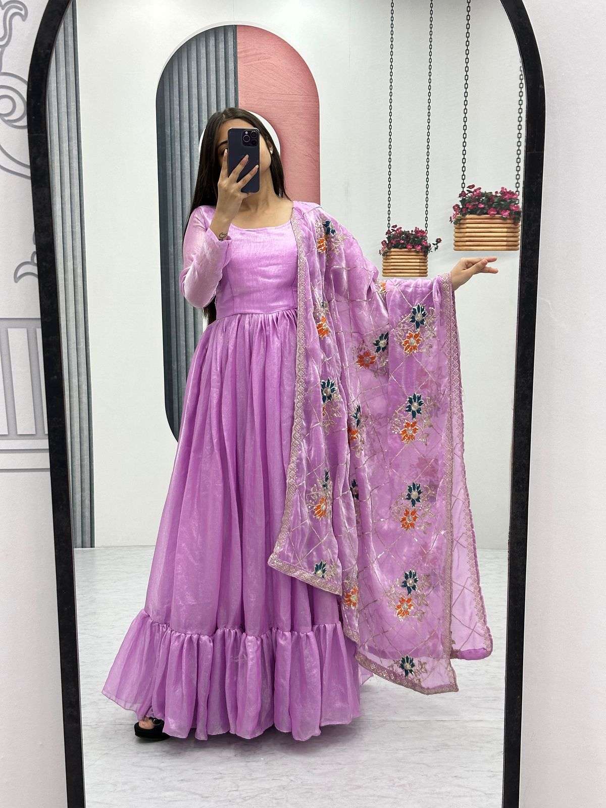 TAPI-241 BY ASLIWHOLESALE DESIGNER FANCY THREAD WORK GOWNS-00185