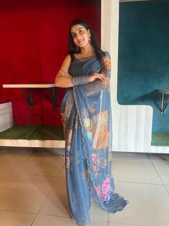 06 DESIGN BY ASLIWHOLESALE DESIGNER PURE SILK PRINTED SAREES-00287
