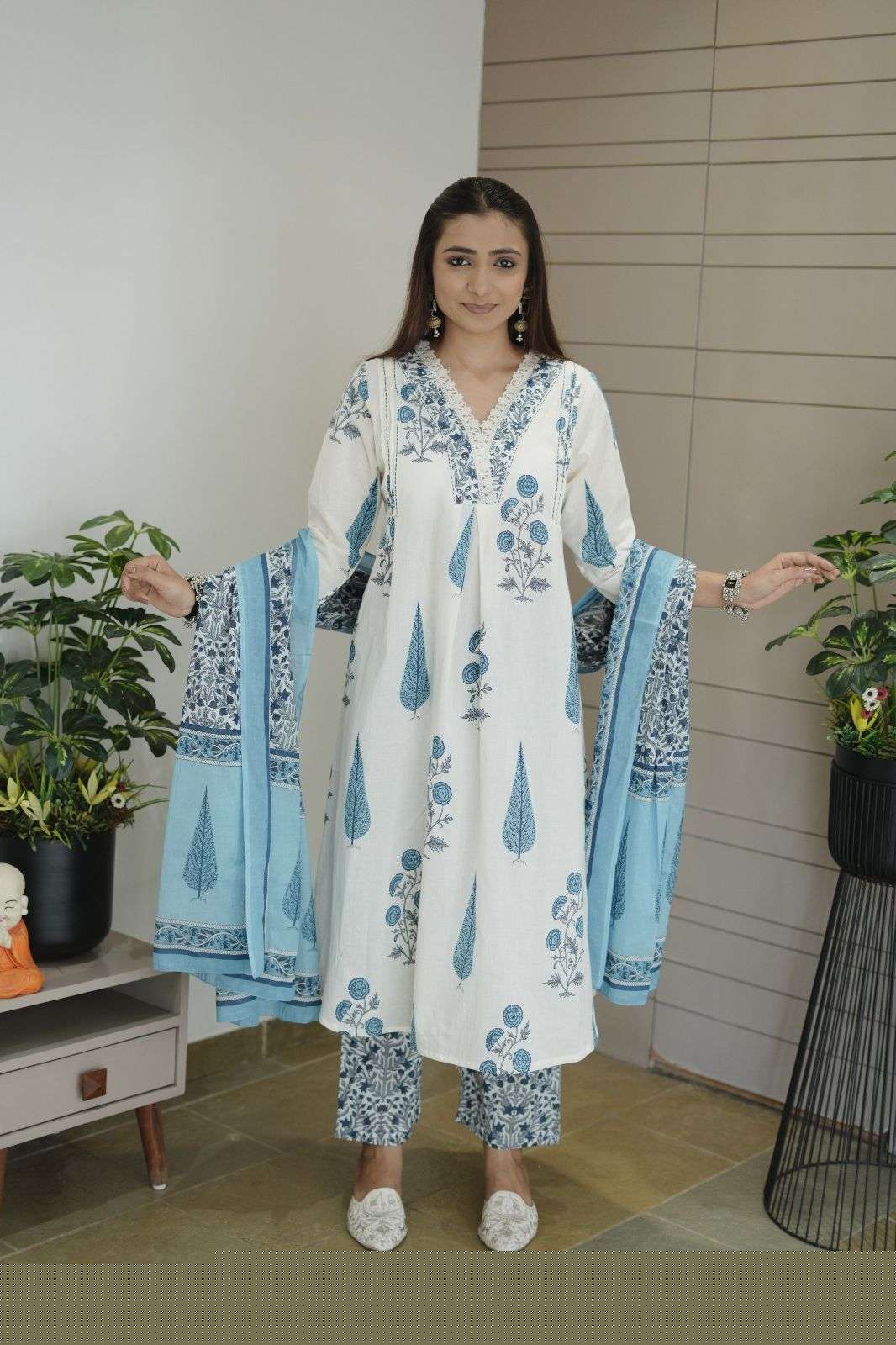 ENSTINKT PLUSH COTTON SERIES - 11 PURE COTTON PEINTED DRESSES -00288