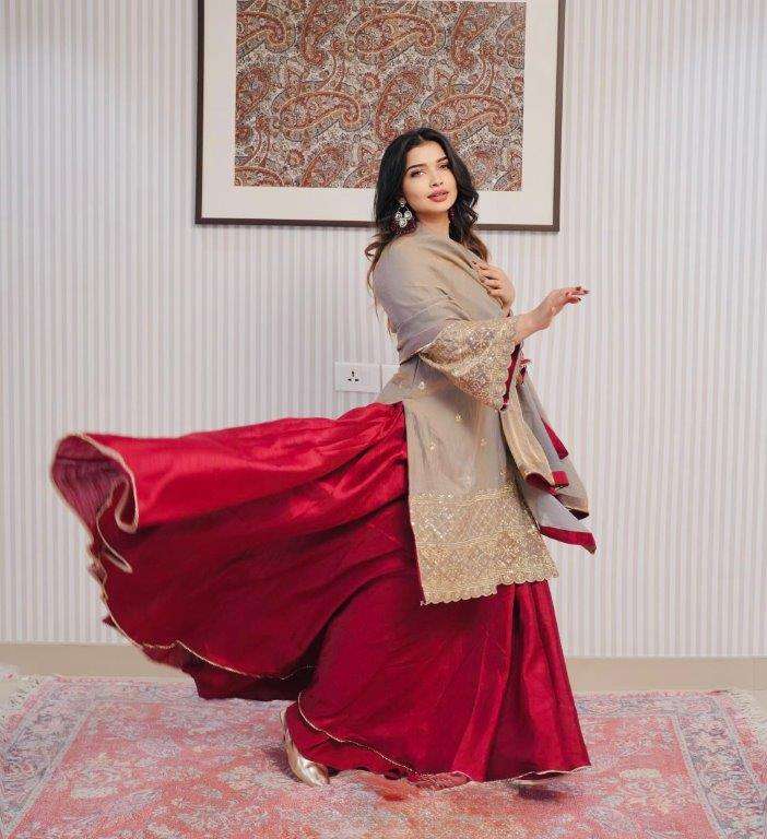 5280 HIT COLOUR BY ASLIWHOLESALE DESIGNER PURE CRUSH EMBROIDERY LEHENGAS-00262