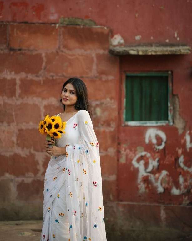 DF-225 FLORAL BY ASLIWHOLESALE DESIGNER PURE COTTON EMBROIDERY SAREE-00057