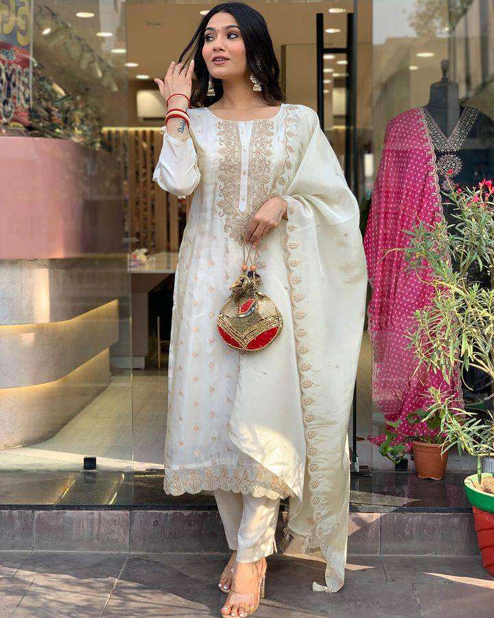 MALAIKA BY ASLIWHOLESALE DESIGNER PURE VISCOSE EMBROIDERY DRESSES-00264