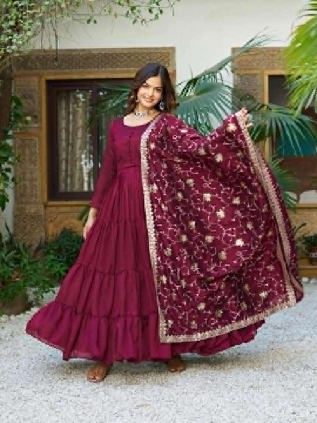 RM-106 BY ASLIWHOLESALE DESIGNER PURE VICHITRA SILK GOWNS-00236
