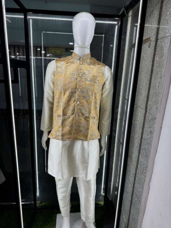SAJ-DHAJ BY ASLIWHOLESALE DESIGNER PURE FANCY PRINTED MENS KURTAS-00179