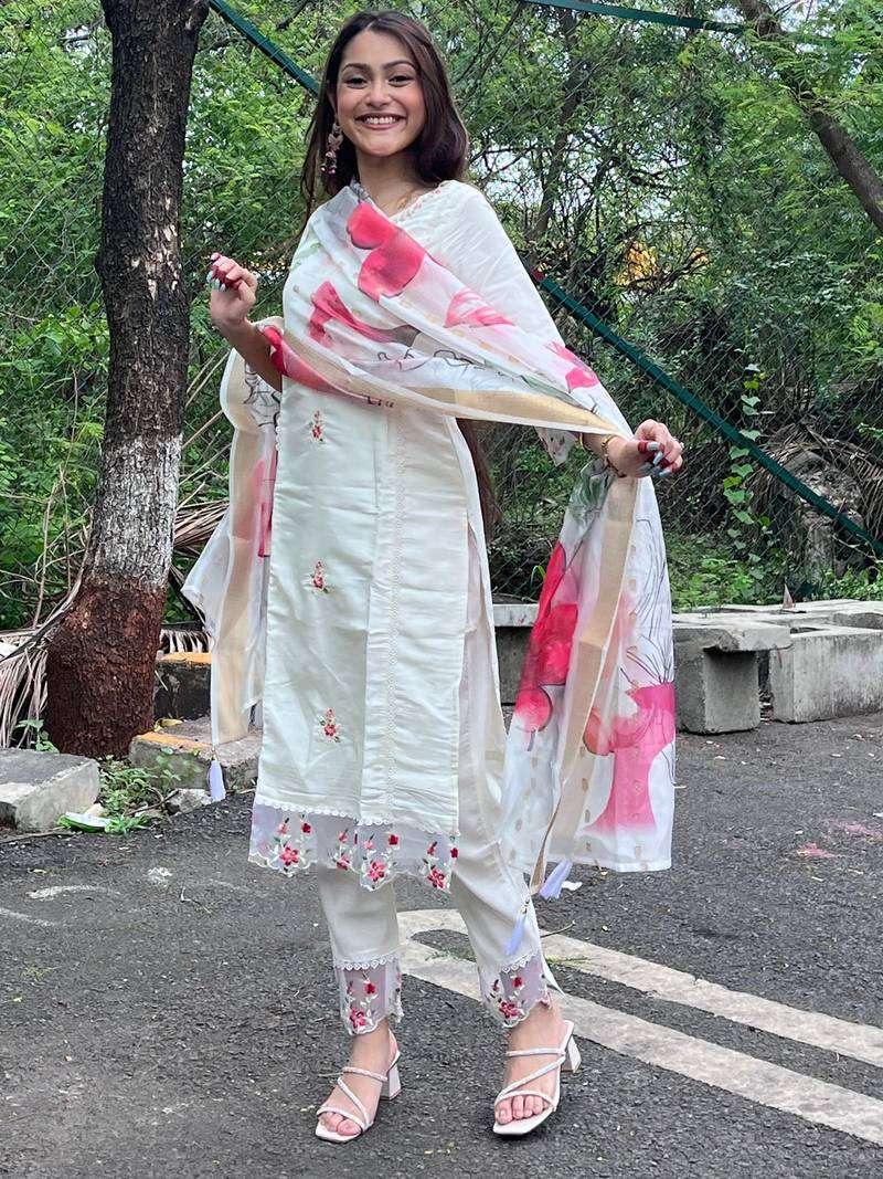 137 SERIES BY ASLIWHOLESALE DESIGNER PURE VISCOSE CHANDERI EMBROIDERY DRESSES-00293