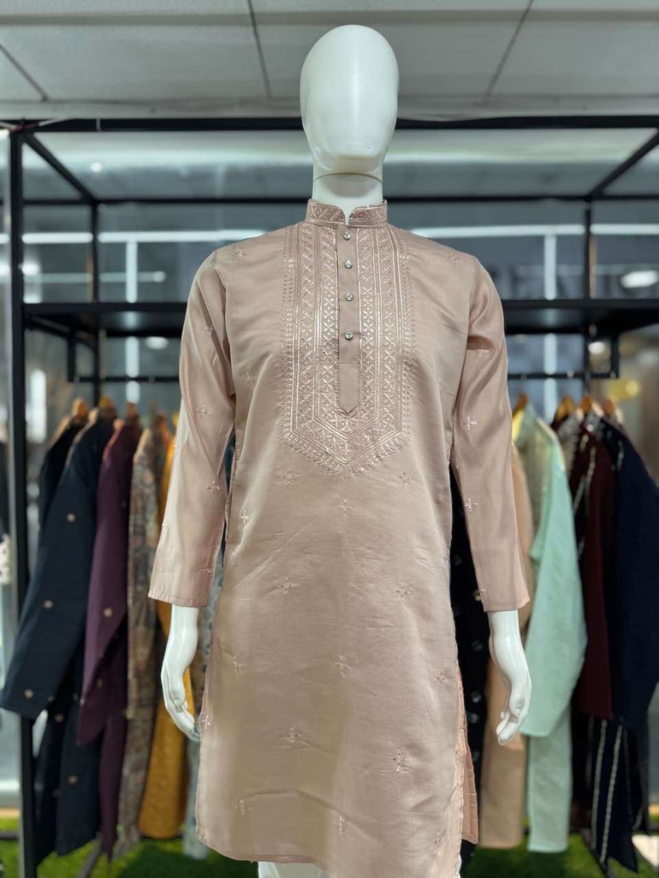 LEO BY ASLIWHOLESALE DESIGNER PURE SILK SEQUENCE MENS KURTA-00179
